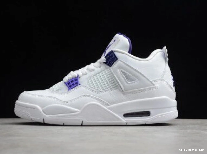 Purple Air Jordan CT8527-115 Court 4 0527